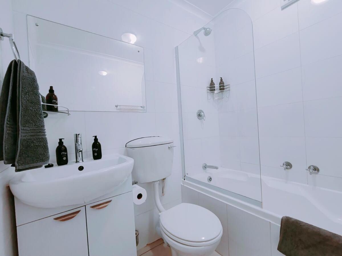 Bay Views Apartment ไซมอนส์ทาวน์ ภายนอก รูปภาพ
