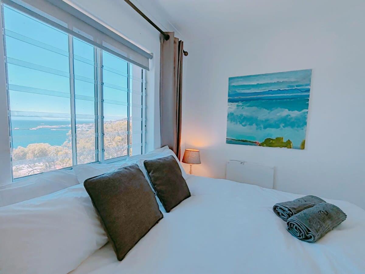 Bay Views Apartment ไซมอนส์ทาวน์ ภายนอก รูปภาพ