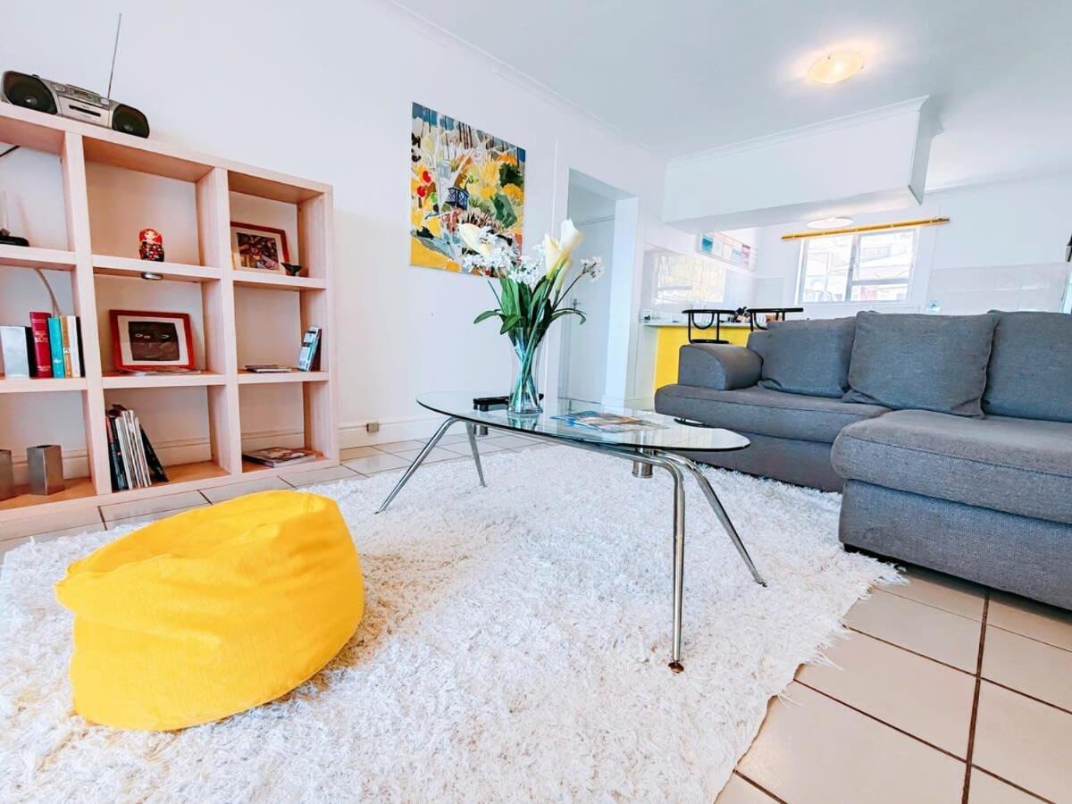 Bay Views Apartment ไซมอนส์ทาวน์ ภายนอก รูปภาพ